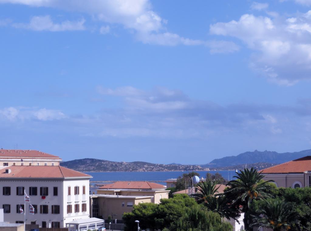 Hotel Villa Marina La Maddalena  Exterior photo